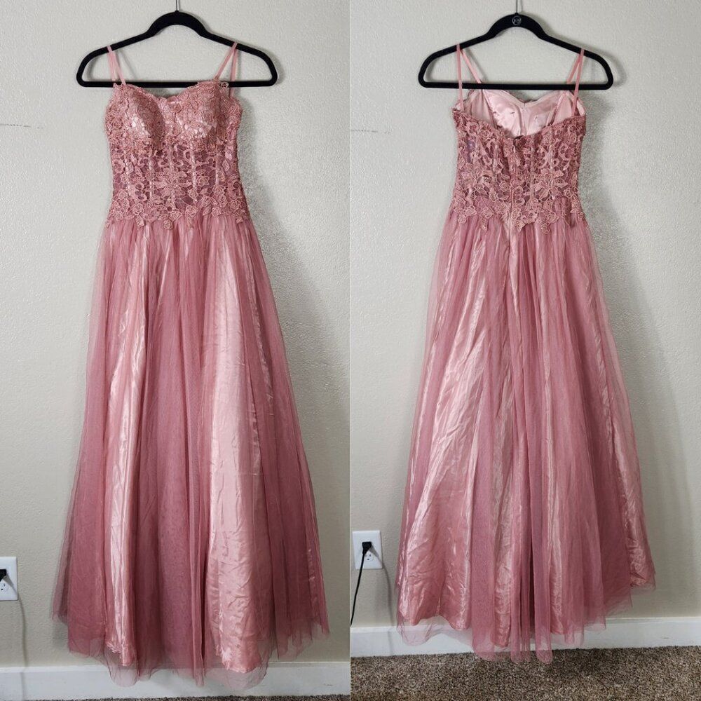BCX Dress Size 3 NWT Pink Fairytale Prom Dress Corset